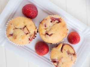 freeze dried strawberry muffins