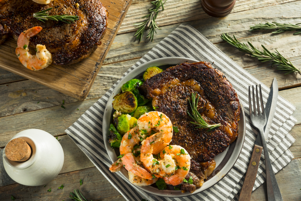 garlic butter grilled steak & shrimp