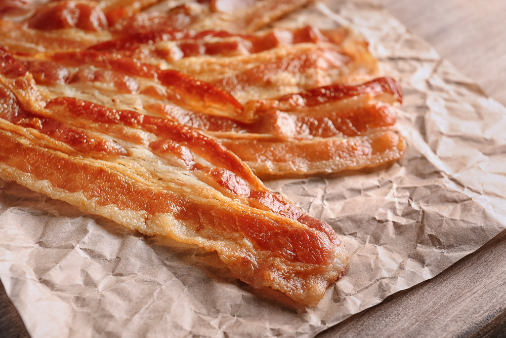 how many slices of bacon is 12 oz