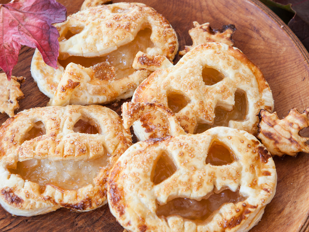 puff pastry pumpkins