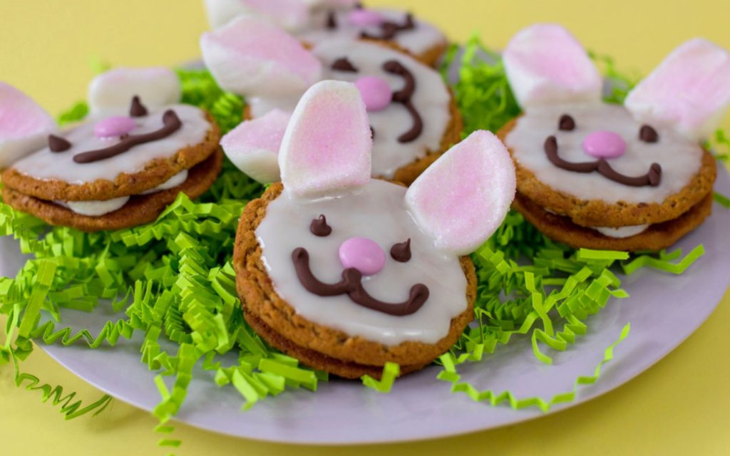 Easter Oatmeal Creme Pies