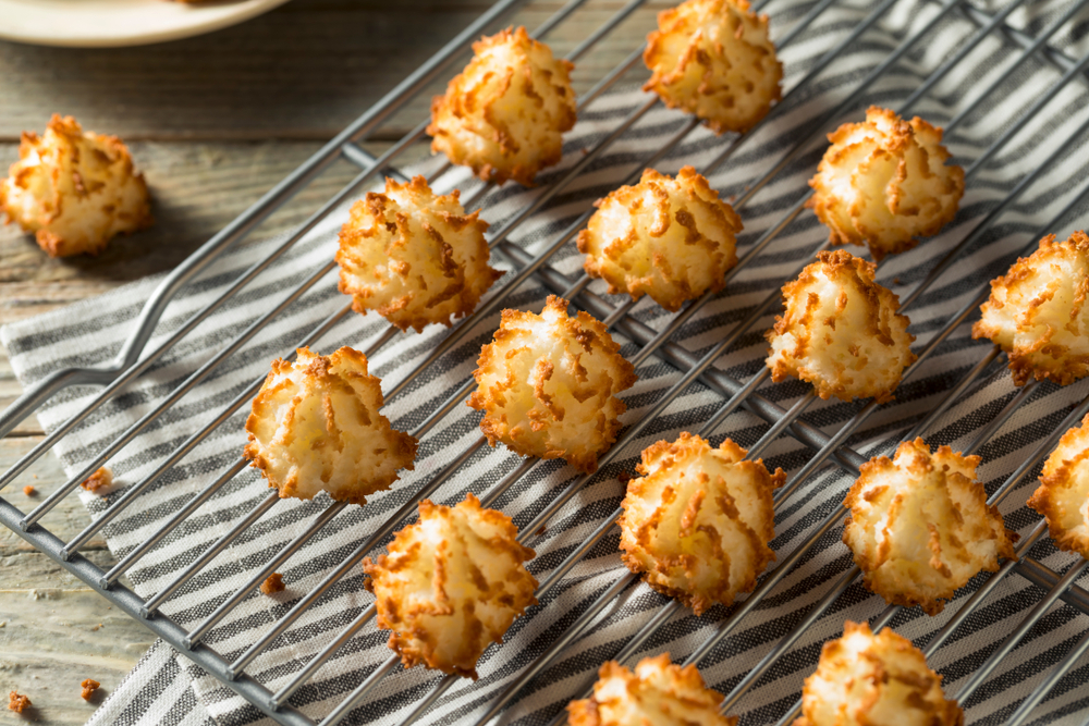 Marvelous 'N Chewy Macaroons