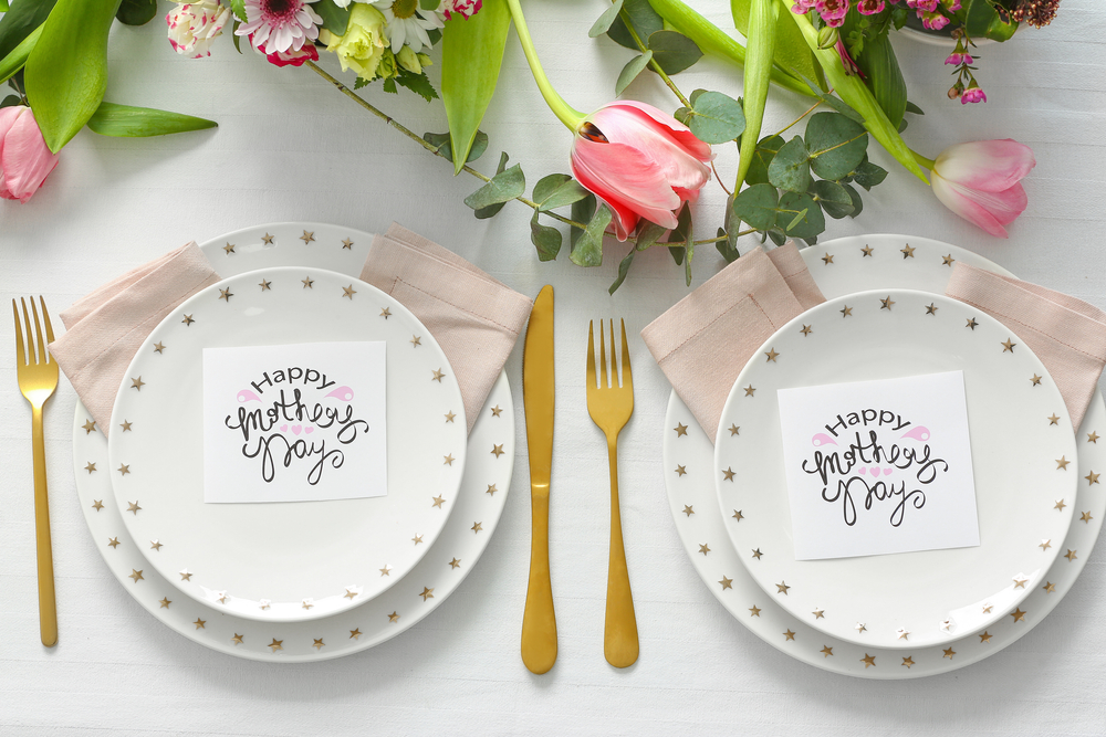 mother's day table setting