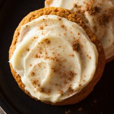 pumpkin spice cookies with cream cheese frosting