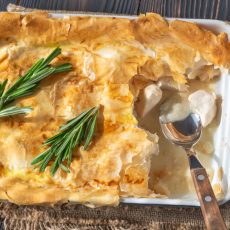 chicken phyllo pie