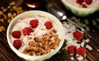 Oatmeal Cookie Smoothie Bowl