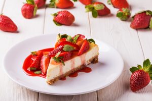 strawberry syrup cheesecake