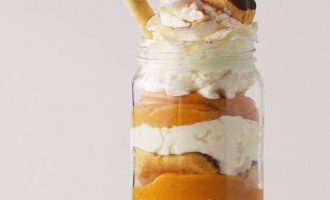 pumpkin pie in a jar