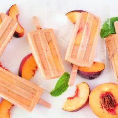 Peaches 'n Cream Pops