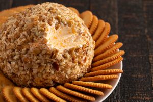 Classic Pecan Cheeseball