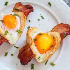 Bacon, Egg & Toast Heart Cups